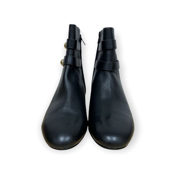 Maisie Flat Leather Button Booties - Picture 5 of 6